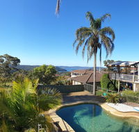 Central Coast Getaway 4B Family Holiday Home - Accommodation Main Beach