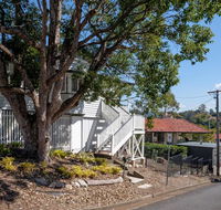 Central Cottage - Accommodation Main Beach
