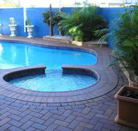 Centrepoint Motor Inn - Accommodation Main Beach