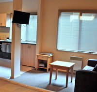 Champagne - Accommodation Main Beach