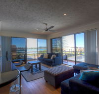 Champagne court 10 - Accommodation Main Beach