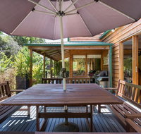 Charming Cottage on Gulls - native location - Accommodation Main Beach