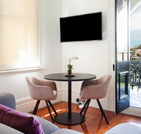 Charming Studio With Balcony in Inner-City Glebe - Accommodation Main Beach