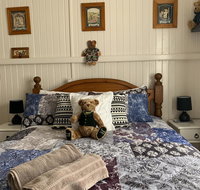 Cherry Blossom Cottage - Accommodation Main Beach