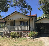 Cherry Blossom Cottage - Beechworth-Getaways - Accommodation Main Beach