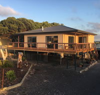 Chill n Sea Coastal Retreat - Accommodation Main Beach
