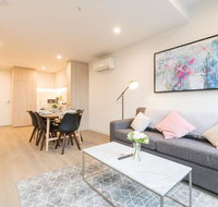 Chloe Serviced Apartment 1 bedroom Family - Accommodation Main Beach