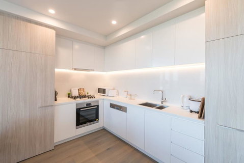 Chloe Serviced Apartment 2 Bedroom Deluxe - Accommodation Main Beach 2