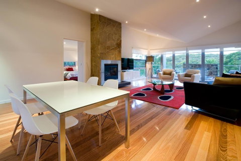 Cinque - Accommodation Main Beach 2