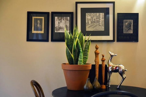 Circa Red London Daylesford - Accommodation Main Beach 2