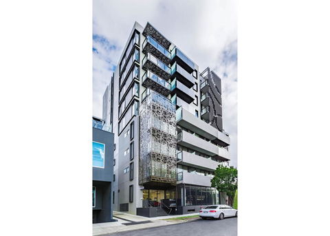 City Edge Box Hill Apartment Hotel - Accommodation Main Beach 3
