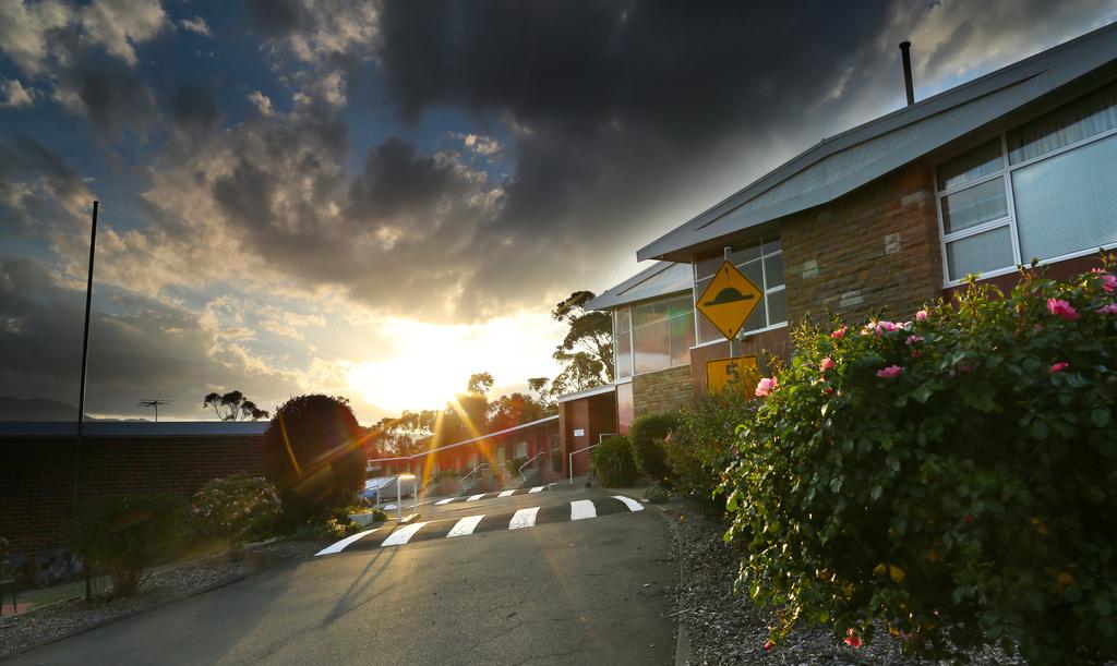 Montagu Bay TAS Accommodation Main Beach
