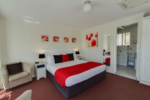Clare Valley Motel - Accommodation Main Beach 3