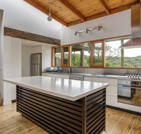 Coast Sorrento Holiday House - Accommodation Main Beach