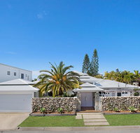 Coastal Elegance - Accommodation Main Beach