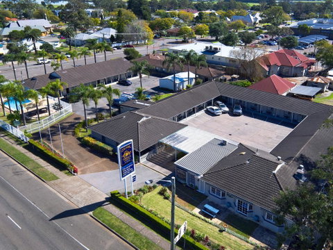 Colonial Terrace Motor Inn - Accommodation Main Beach 0