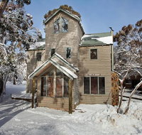 COME BY CHANCE Dinner Plain - Accommodation Main Beach