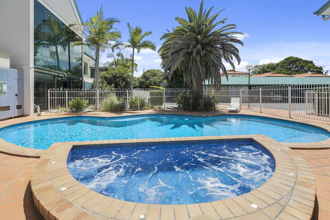 Comfort Hotel Pacific Cleveland - Accommodation Main Beach 1