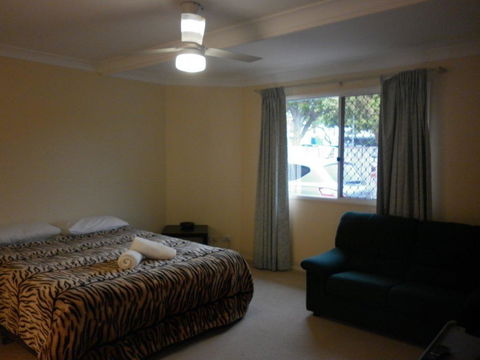 Comfort Hotel Pacific Cleveland - Accommodation Main Beach 2