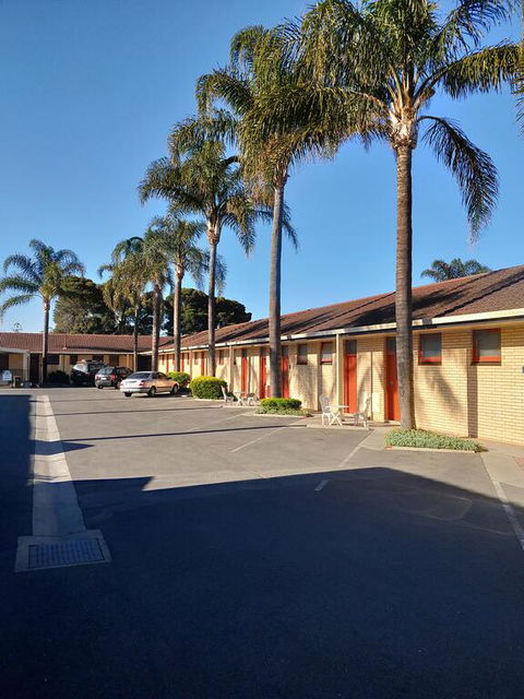 Comfort Inn Anzac Highway - Accommodation Main Beach 3