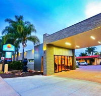 Comfort Inn Deakin Palms - Accommodation Main Beach