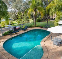 Commercial Golf Resort - Accommodation Main Beach