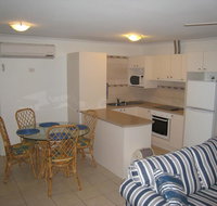 Como Apartments - Geraldton - Accommodation Main Beach