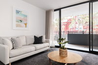 Contemporary Apartment In Newcastle CBD