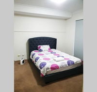 Convenient one bedroom apartment close to city - Accommodation Main Beach
