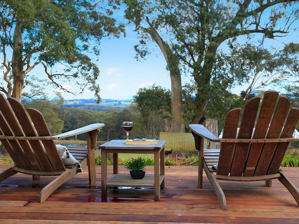 Kangaloon NSW Accommodation Main Beach
