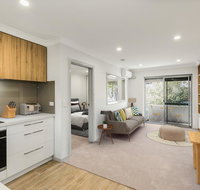 cool quiet modern secure walking distance to Perth and landmarks - Accommodation Main Beach