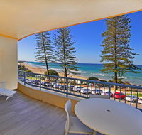 Coolum Baywatch Luxury Style Penthouse Linen Included WIFI 500 Bond - Accommodation Main Beach