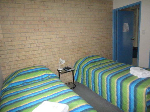 Coolum Budget Accommodation - Accommodation Main Beach 1