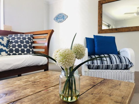 Coolum Classic Beach Shack - Pet Friendly - Accommodation Main Beach 2