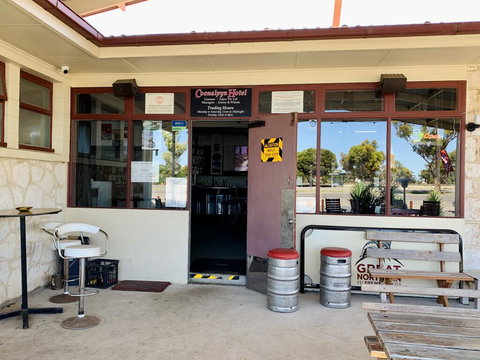 Coonalpyn Hotel - Accommodation Main Beach 1