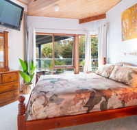 Coota Views - Accommodation Main Beach