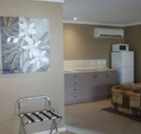Cosmos Country Motor Inn - Accommodation Main Beach