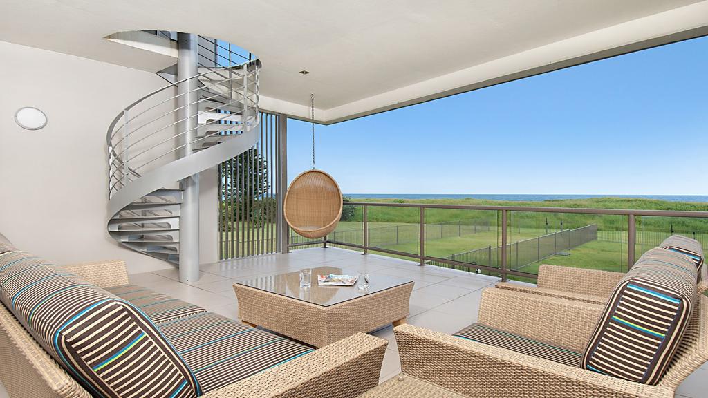 Patchs Beach NSW Accommodation Main Beach