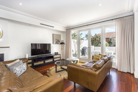 Cottesloe Aqua Retreat - Executive Escapes - Accommodation Main Beach 3