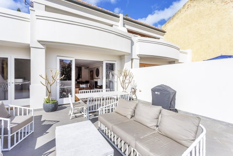 Cottesloe Aqua Retreat - Executive Escapes - Accommodation Main Beach 0