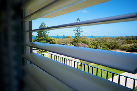 Cottesloe Parkside On The Beach - Accommodation Main Beach 3