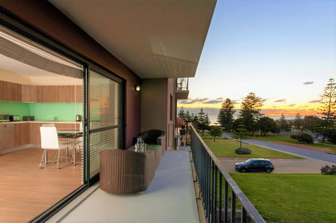 Cottesloe Parkside On The Beach - Accommodation Main Beach 1