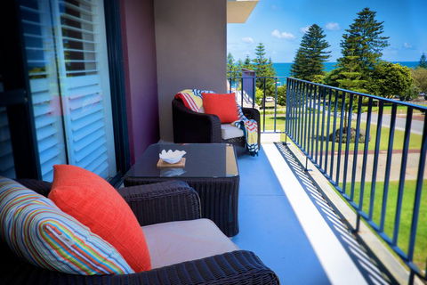 Cottesloe Parkside On The Beach - Accommodation Main Beach 0