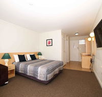 Country Gardens Motel - Accommodation Main Beach