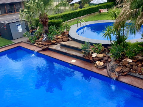 Country Leisure Motor Inn - Accommodation Main Beach 0