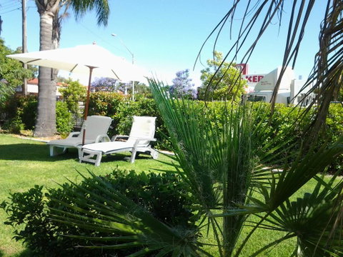 Country Leisure Motor Inn - Accommodation Main Beach 2