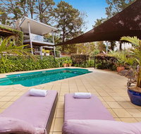 COUNTRY MEETS THE BAY - MOUNT ELIZA - Accommodation Main Beach