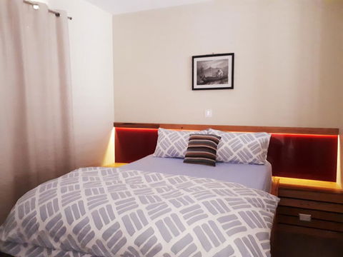 Couples Retreat With Mountain View Near Hobart - Accommodation Main Beach 1