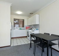 Cozy South Perth Unit next to Perth Zoo - Accommodation Main Beach