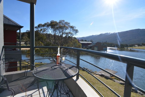 Crackenback 27 - Accommodation Main Beach 2